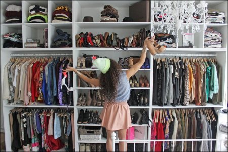 Пять базовых вещей в гардеробе девушки
