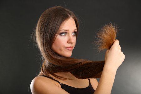 Сечение волос: причины, избавление, уход и профилактика