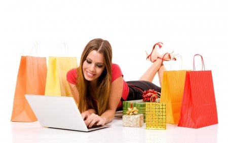 Как увеличить продажи в интернет-магазине во время праздников?