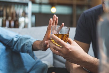Новейшие формы лечения пьянства и алкоголизма