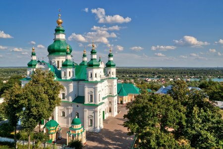 Легендарный город Чернигов в прекрасной и красивой Украине